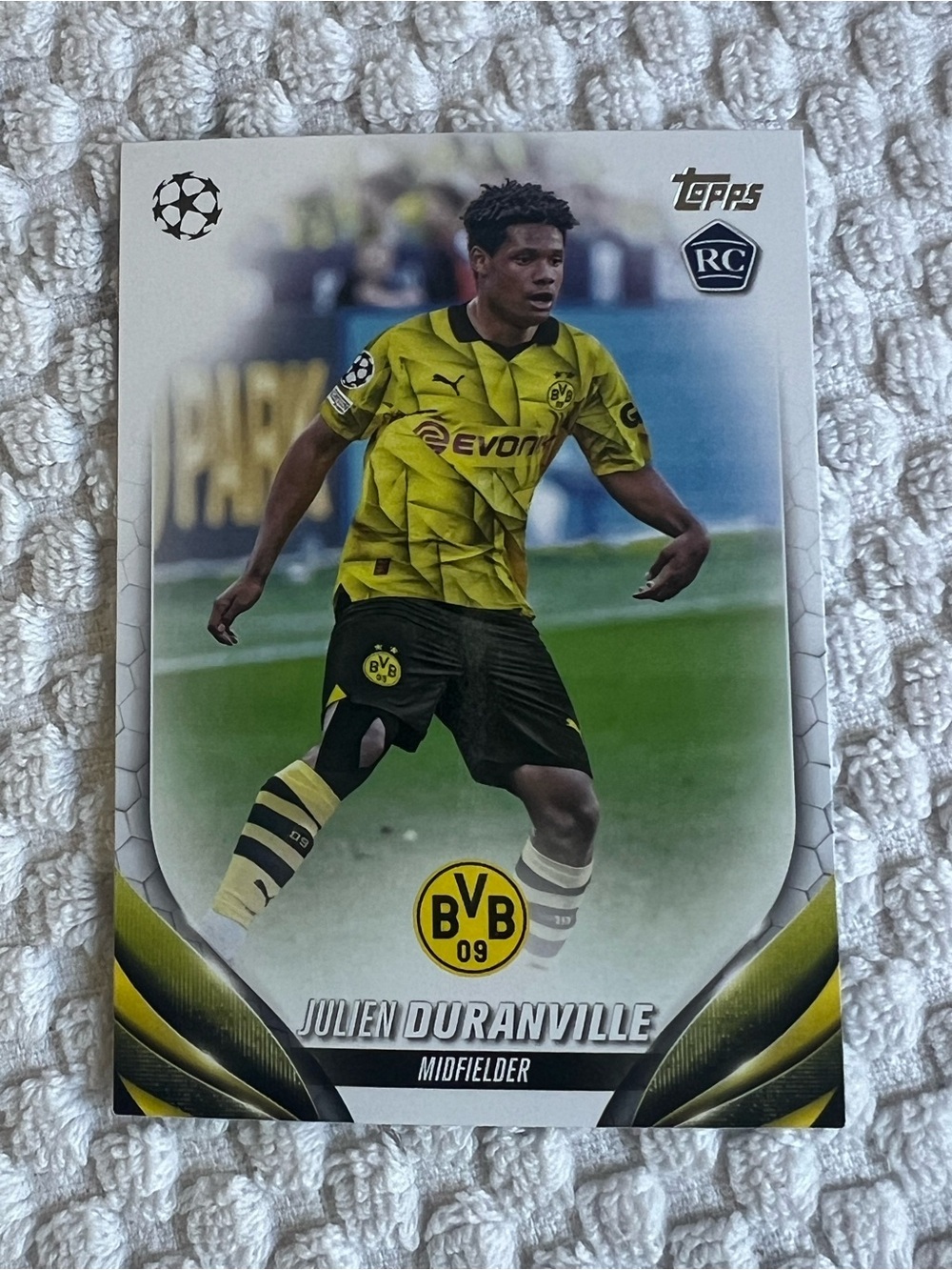 Topps Yellow Black Julien Duranville Soccer Card